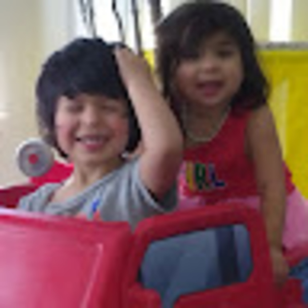 Meet your Posher, Felicia